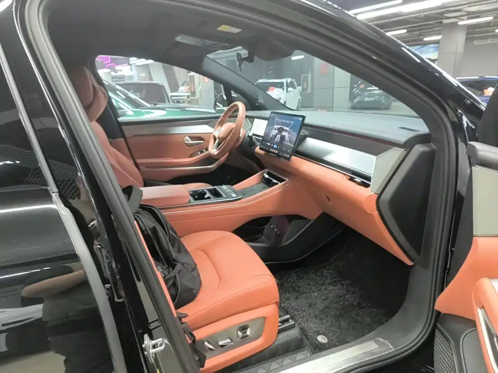 BYD Tang L — миниатюра 25