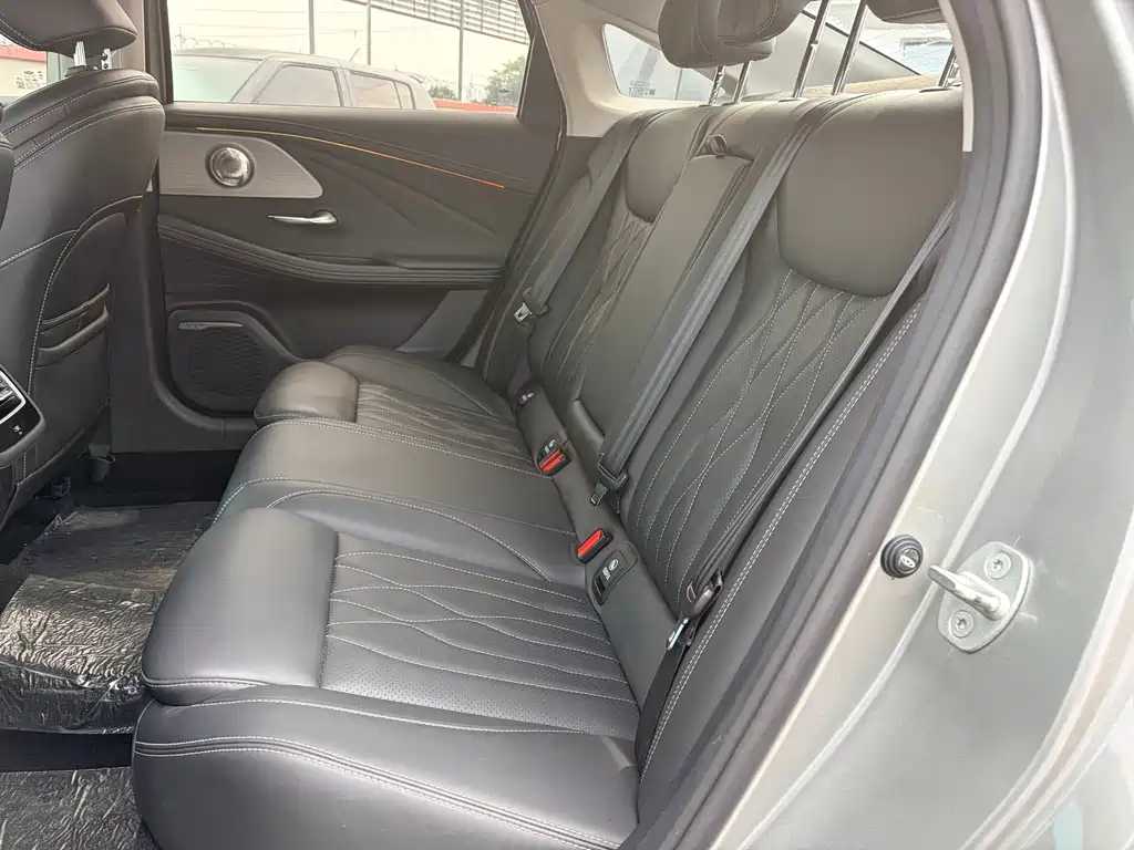 Chery Arrizo 8 2.0T DCT Dynamic, фото 8