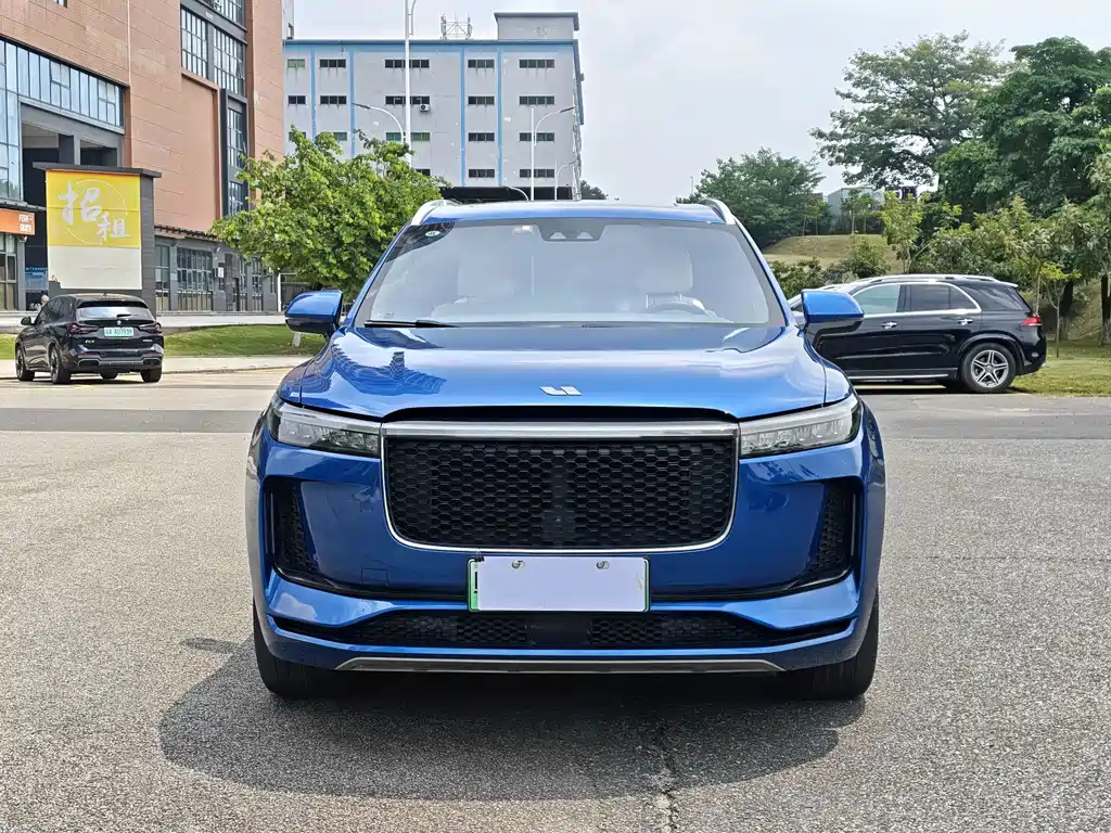 Li Auto Li ONE — миниатюра 2