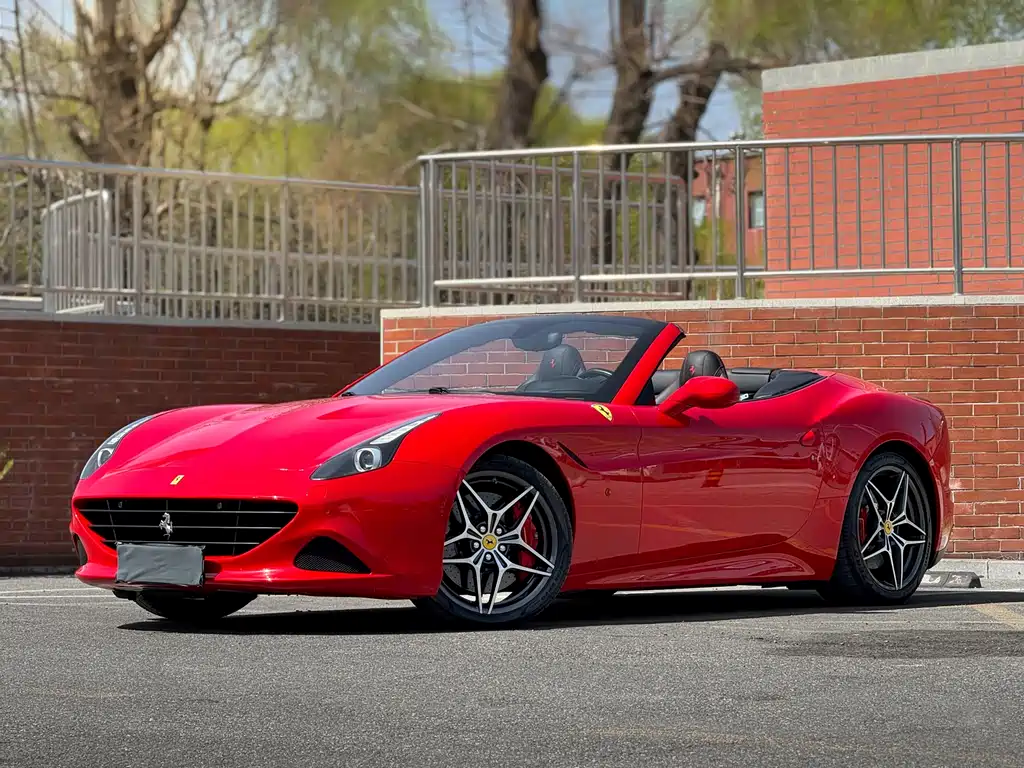Купить Ferrari California T