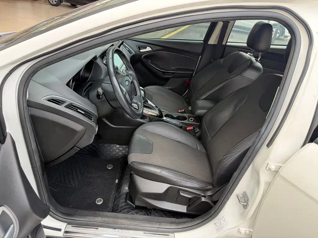 Ford Focus — миниатюра 17