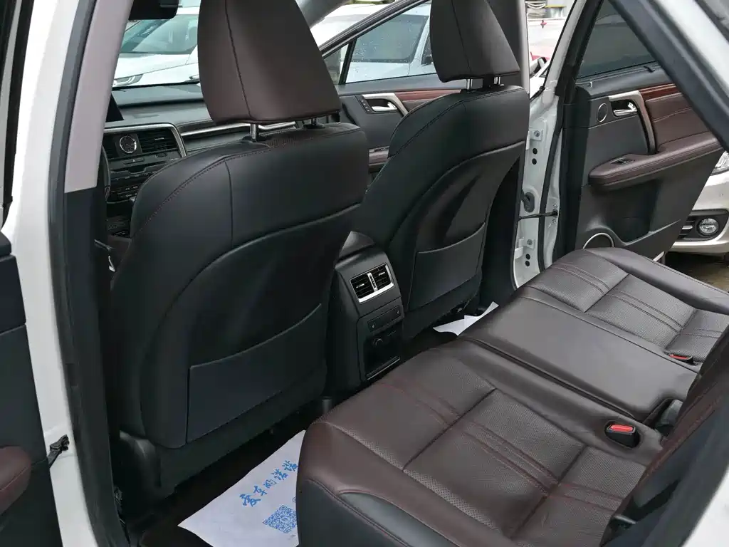 Lexus RX — миниатюра 14