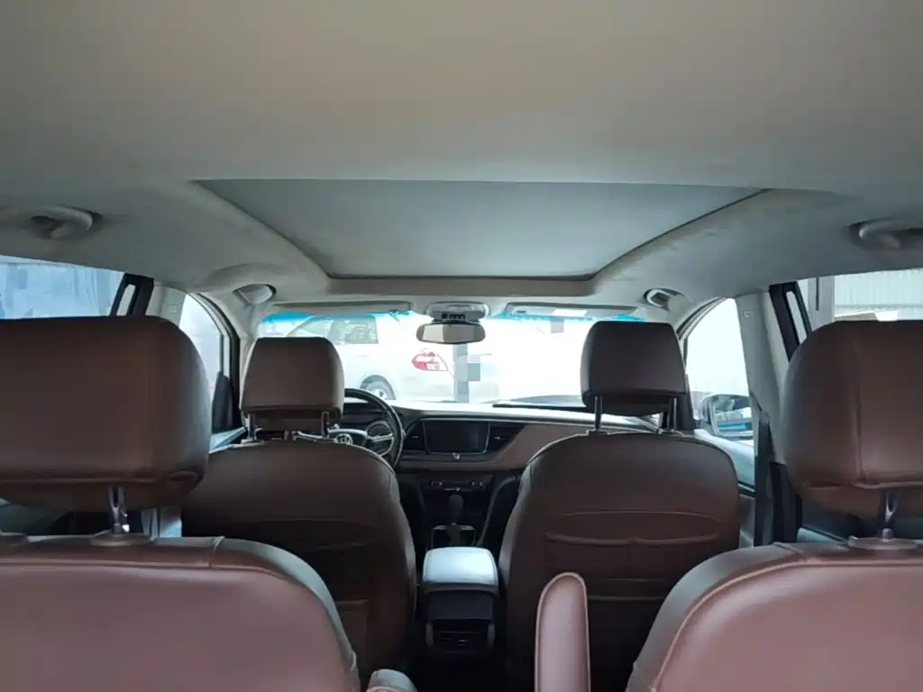 Buick GL6 — миниатюра 18