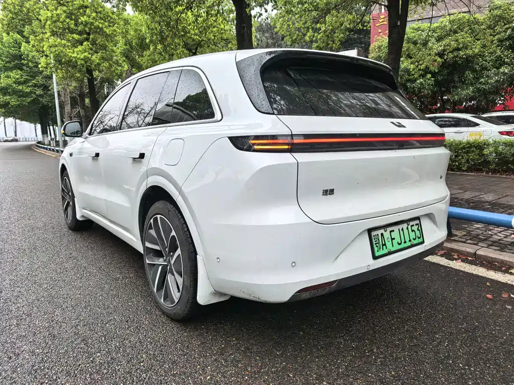 Li Auto IDEAL L6