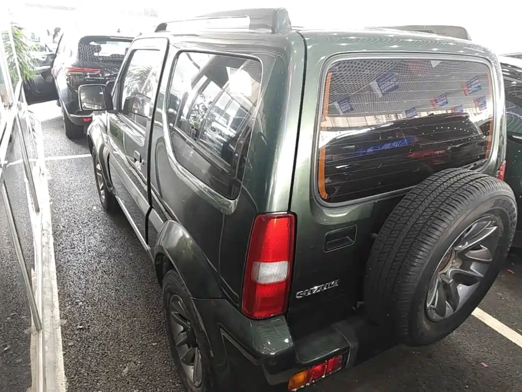 Suzuki Jimny — миниатюра 5