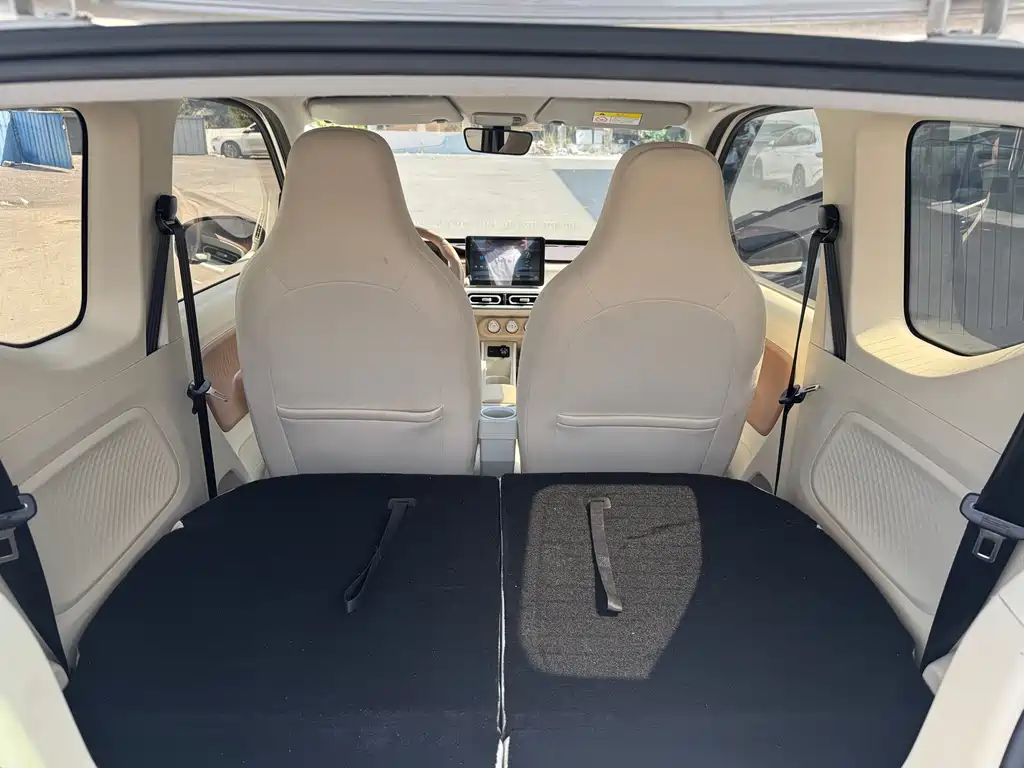 Wuling MINIEV — миниатюра 8