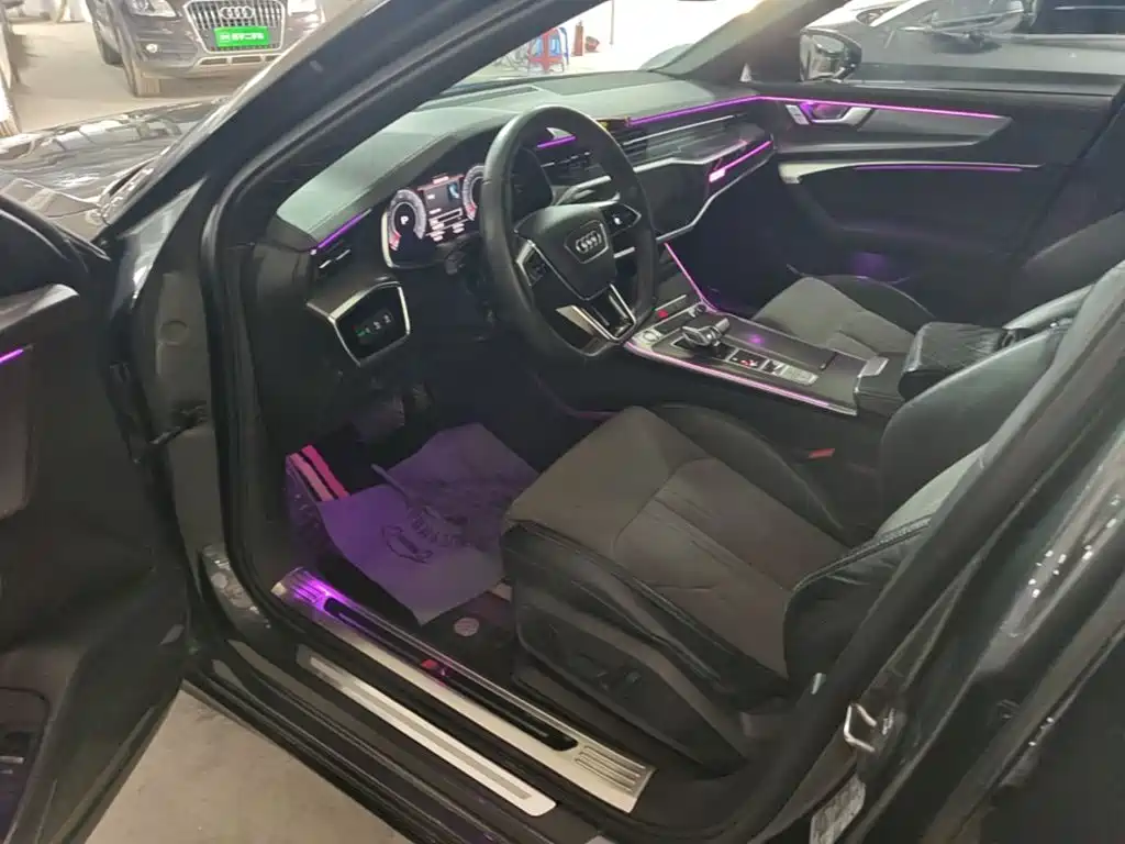 Audi A6L — миниатюра 12