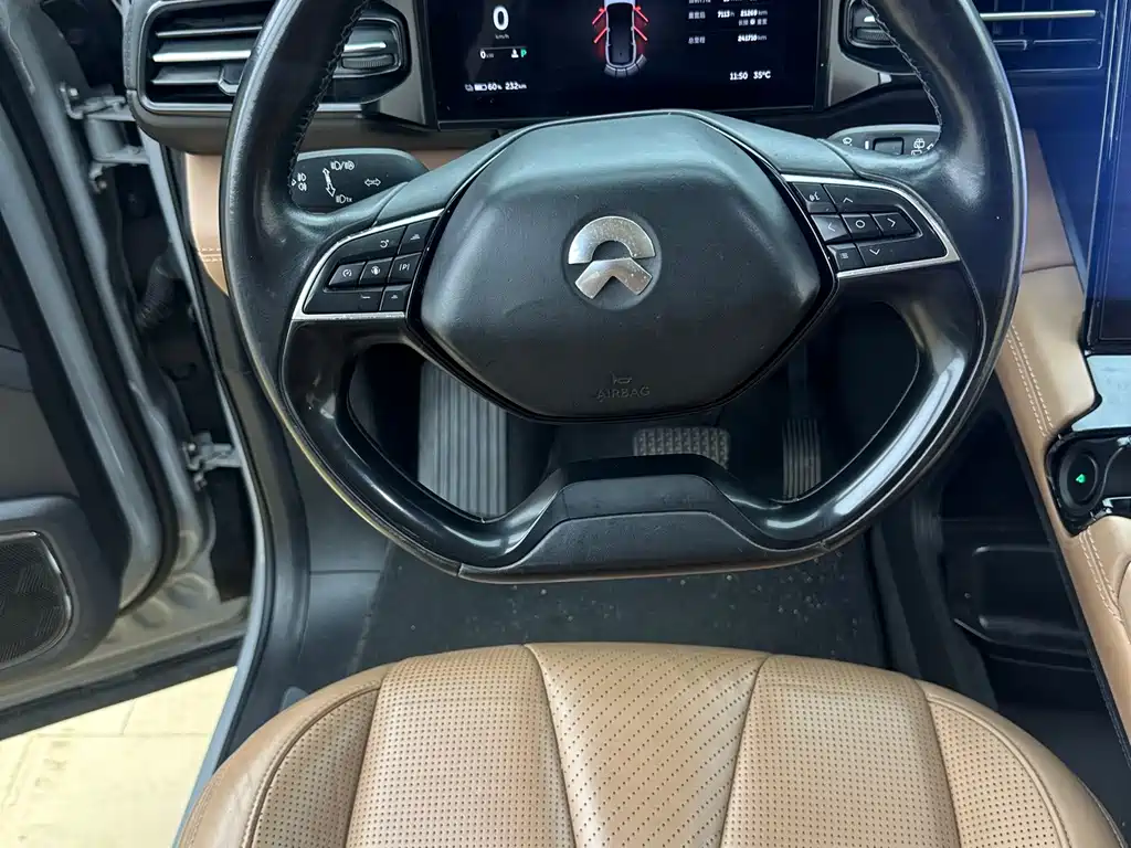 NIO ES8 — миниатюра 8