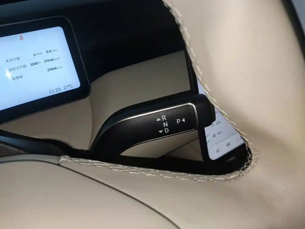 NIO ET5T — миниатюра 14