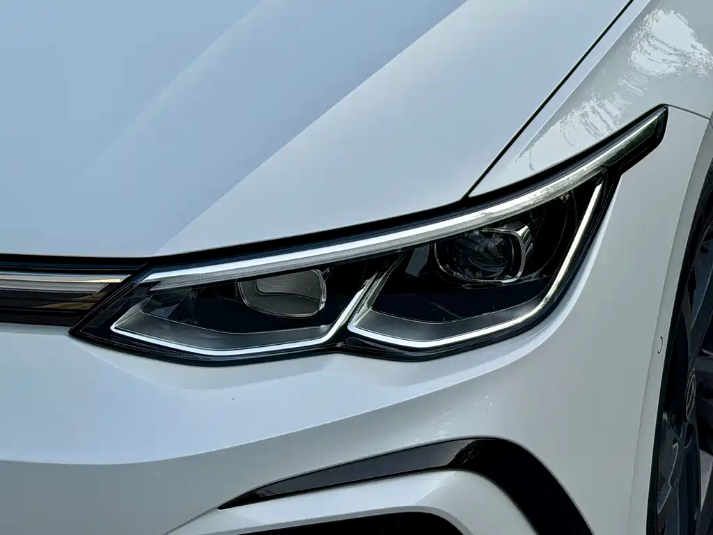 Volkswagen Golf — миниатюра 14
