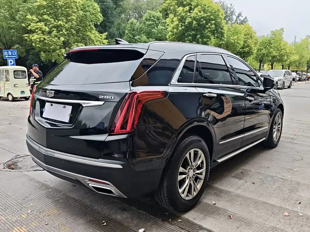 Cadillac XT5 — миниатюра 4