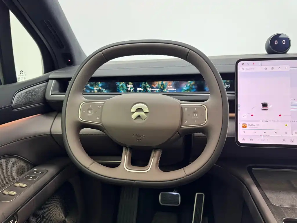 NIO ES8 — миниатюра 12
