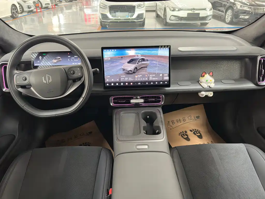 Leapmotor Leapmotor Lafa5 — миниатюра 11