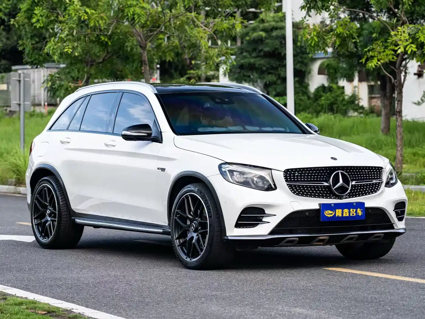 Mercedes-Benz GLC AMG