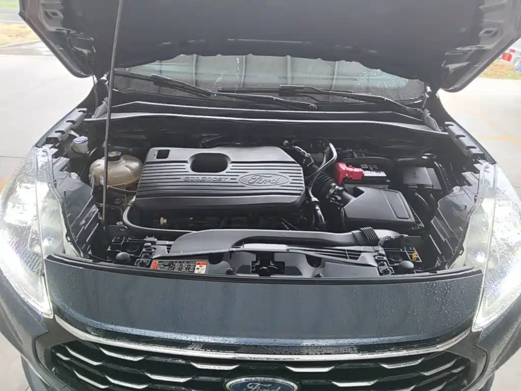Ford Escape — миниатюра 20