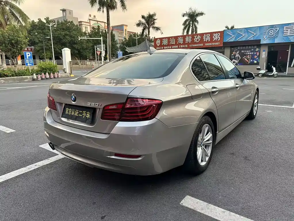 BMW 5 Series (Import) — миниатюра 6