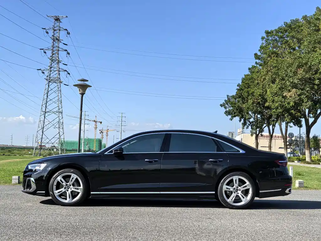 Audi A8 — миниатюра 14