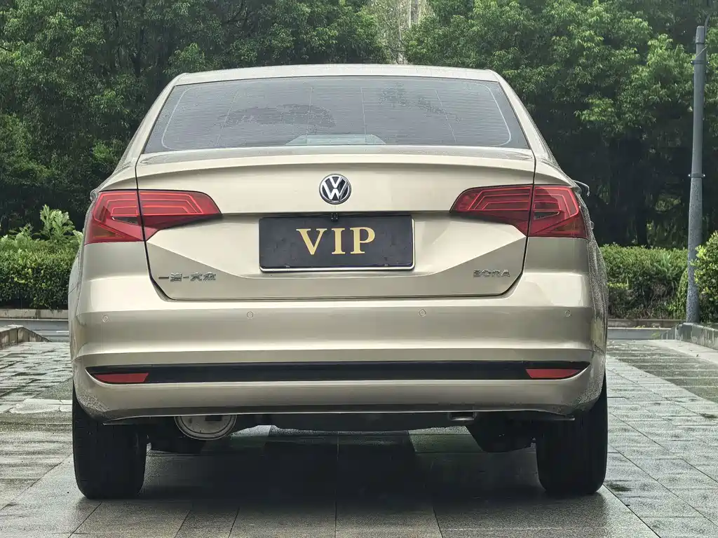 Volkswagen Bora — миниатюра 5