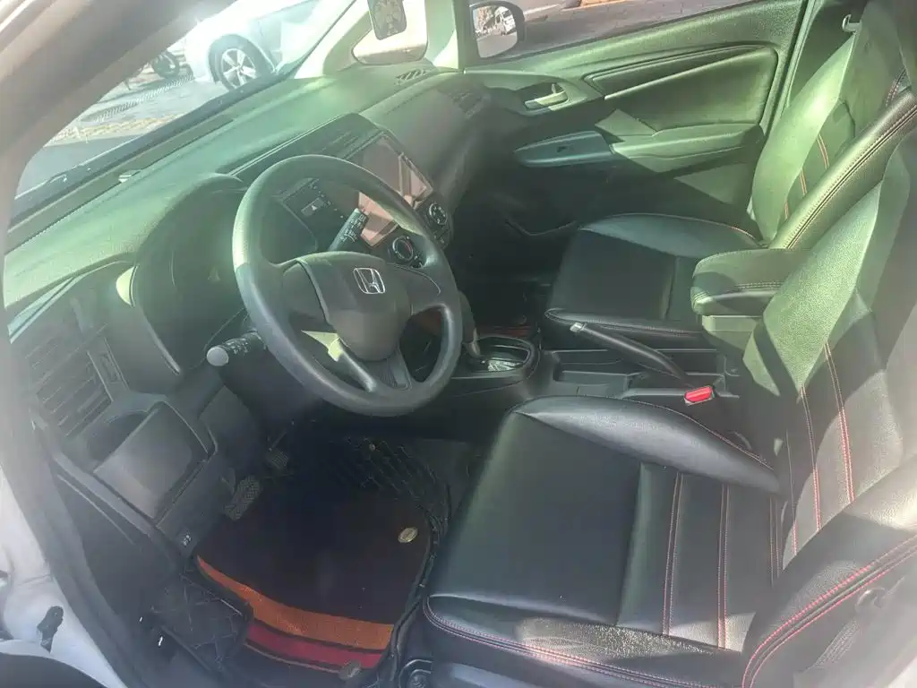 Honda Fit — миниатюра 2