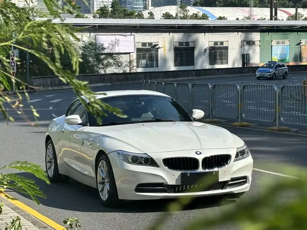 BMW Z4 — миниатюра 24