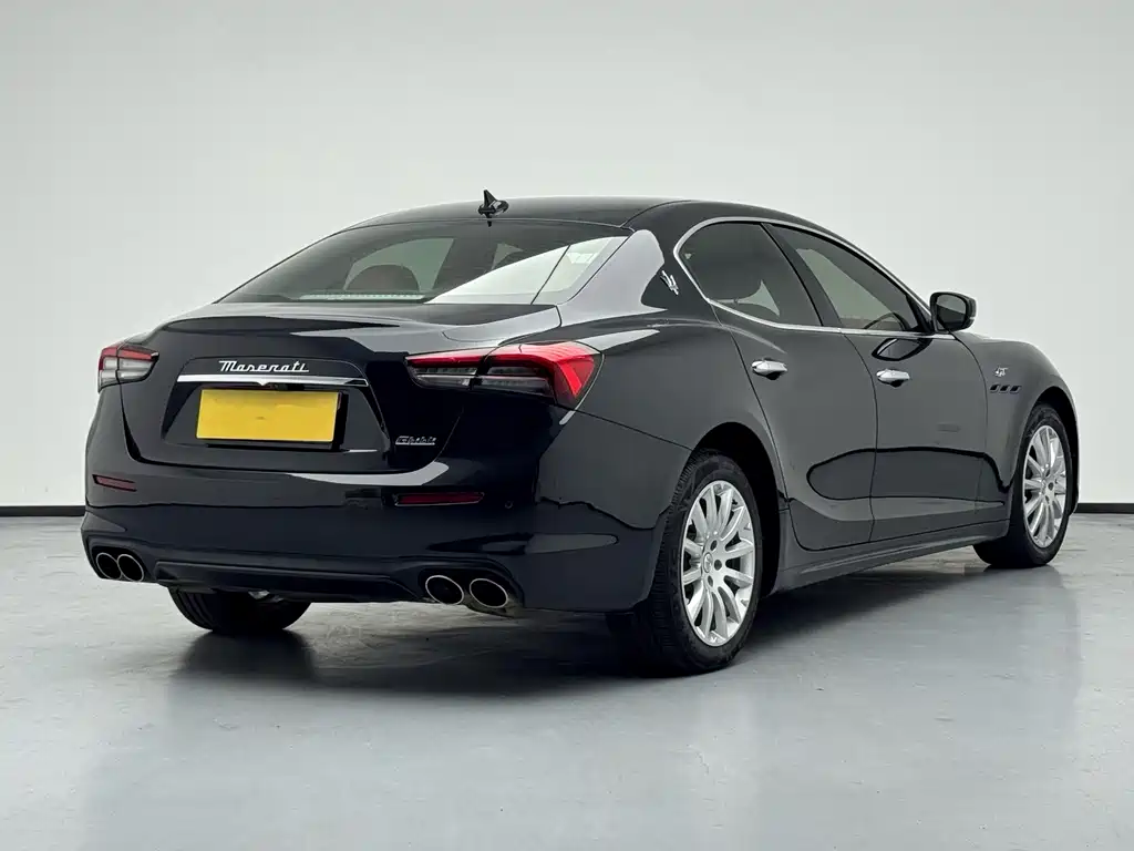 Maserati Ghibli — миниатюра 4
