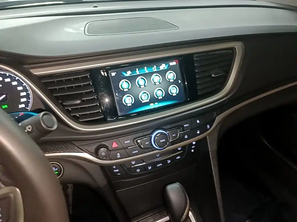 Buick Excelle — миниатюра 13