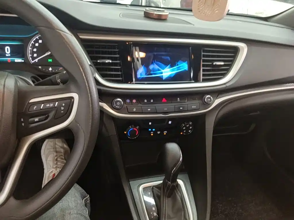 Buick Excelle — миниатюра 13