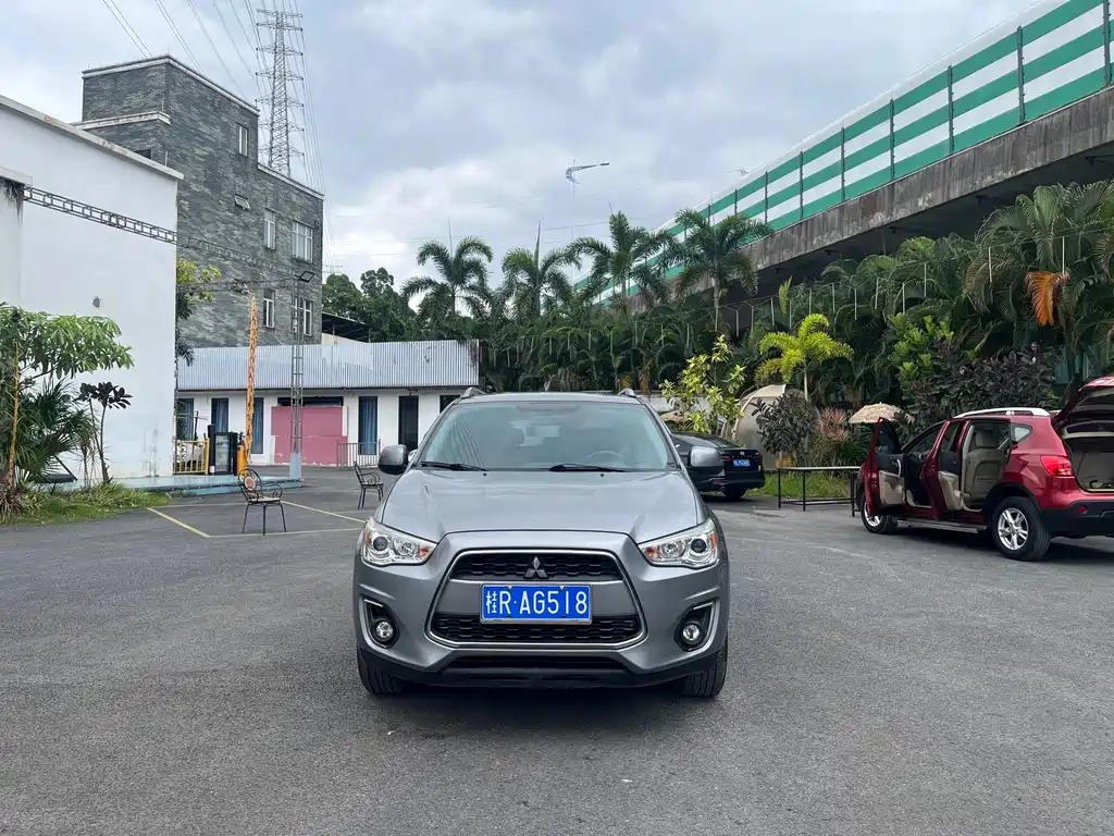 Mitsubishi ASX 2013 2.0L CVT Luxury