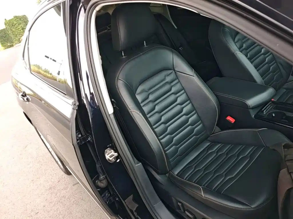 Volkswagen Passat — миниатюра 25