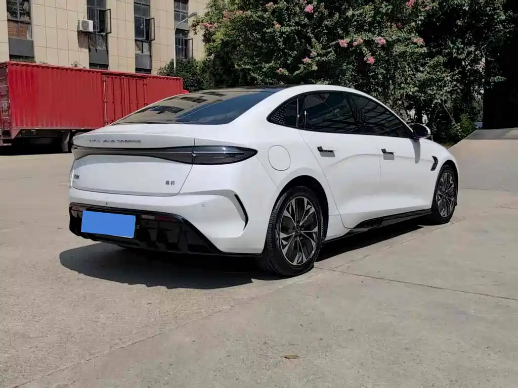 BYD Seal 2022 700km