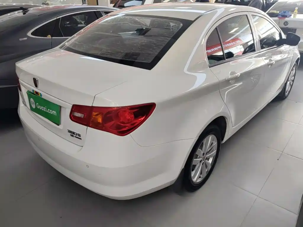 Roewe 350 — миниатюра 7