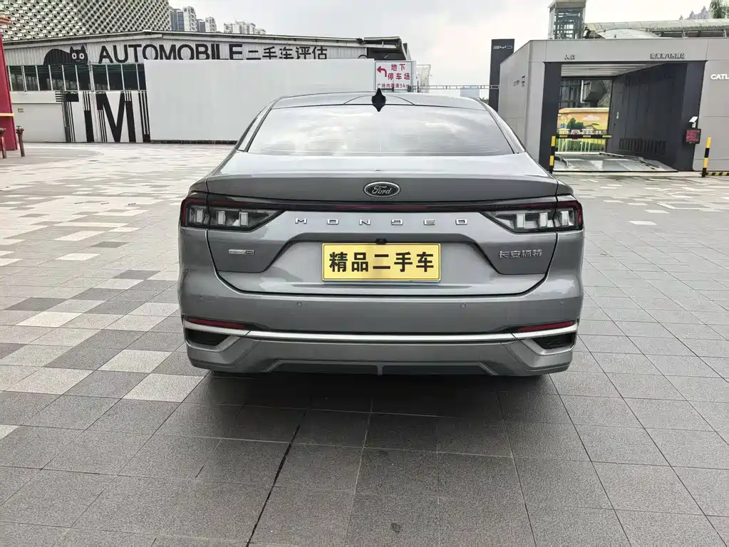 Ford Mondeo — миниатюра 17
