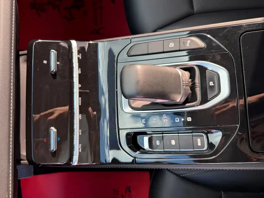 Wuling Victory — миниатюра 18