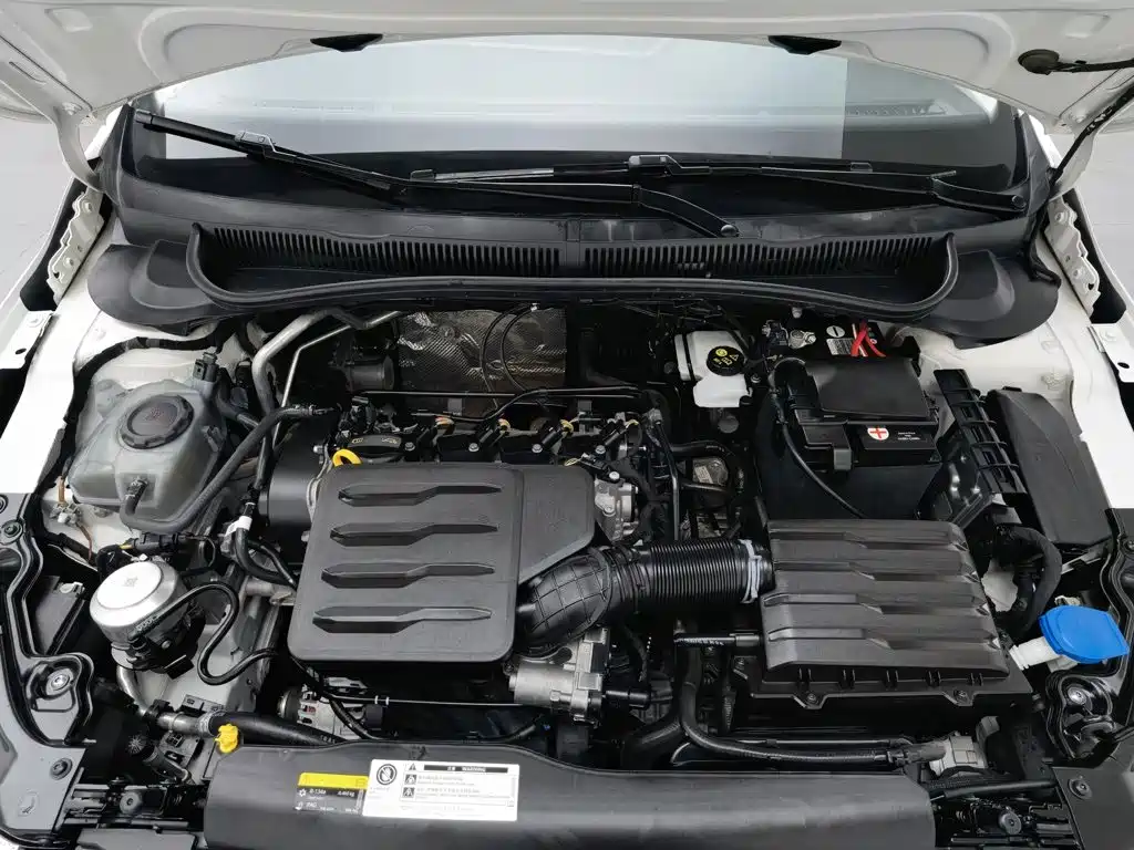 Volkswagen Polo — миниатюра 6