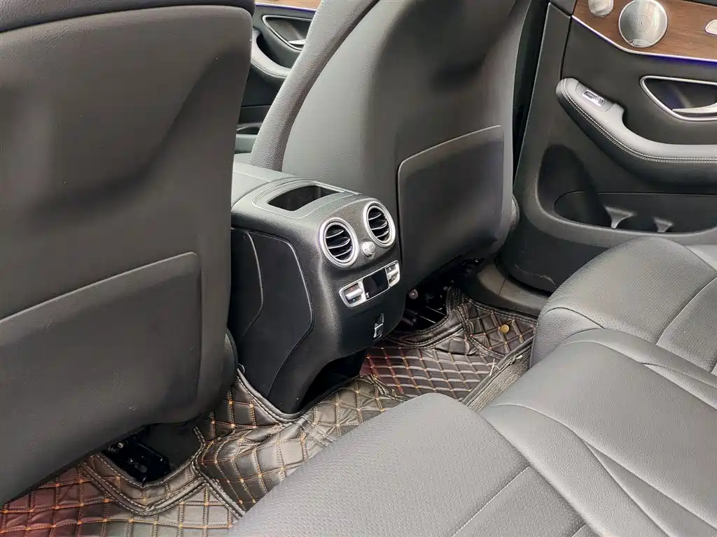 Mercedes-Benz GLC 2021 GLC 300 L 4MATIC