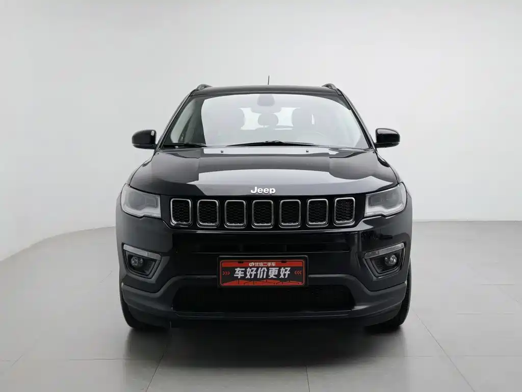 Jeep Compass — миниатюра 3
