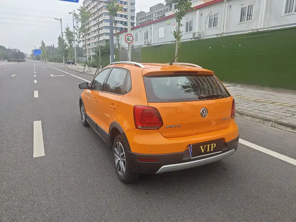 Volkswagen Polo — миниатюра 4
