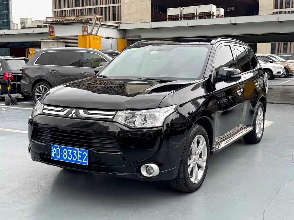 Купить Mitsubishi Outlander (Import)