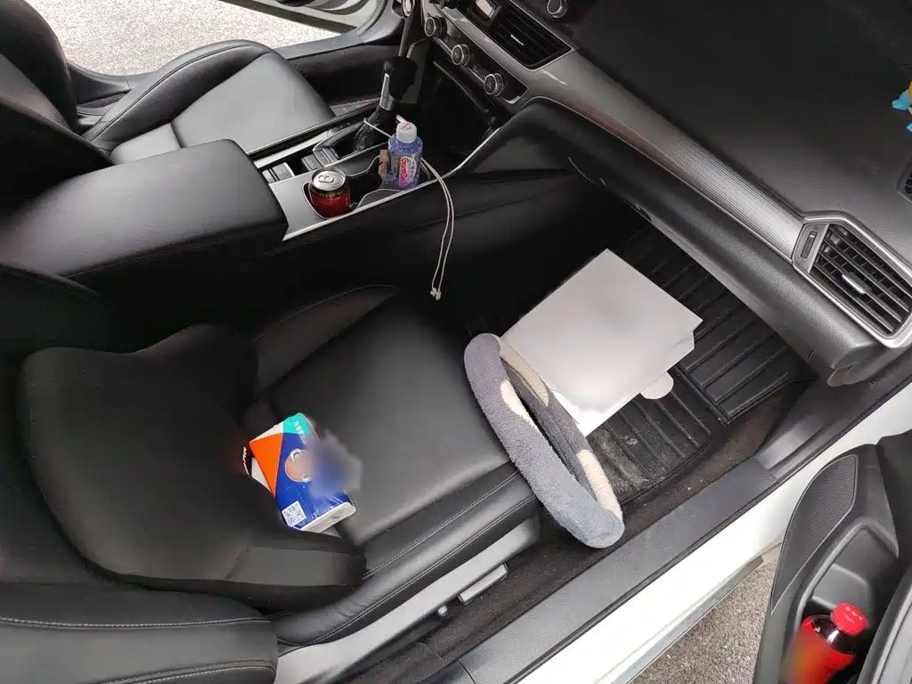 Honda Accord — миниатюра 18