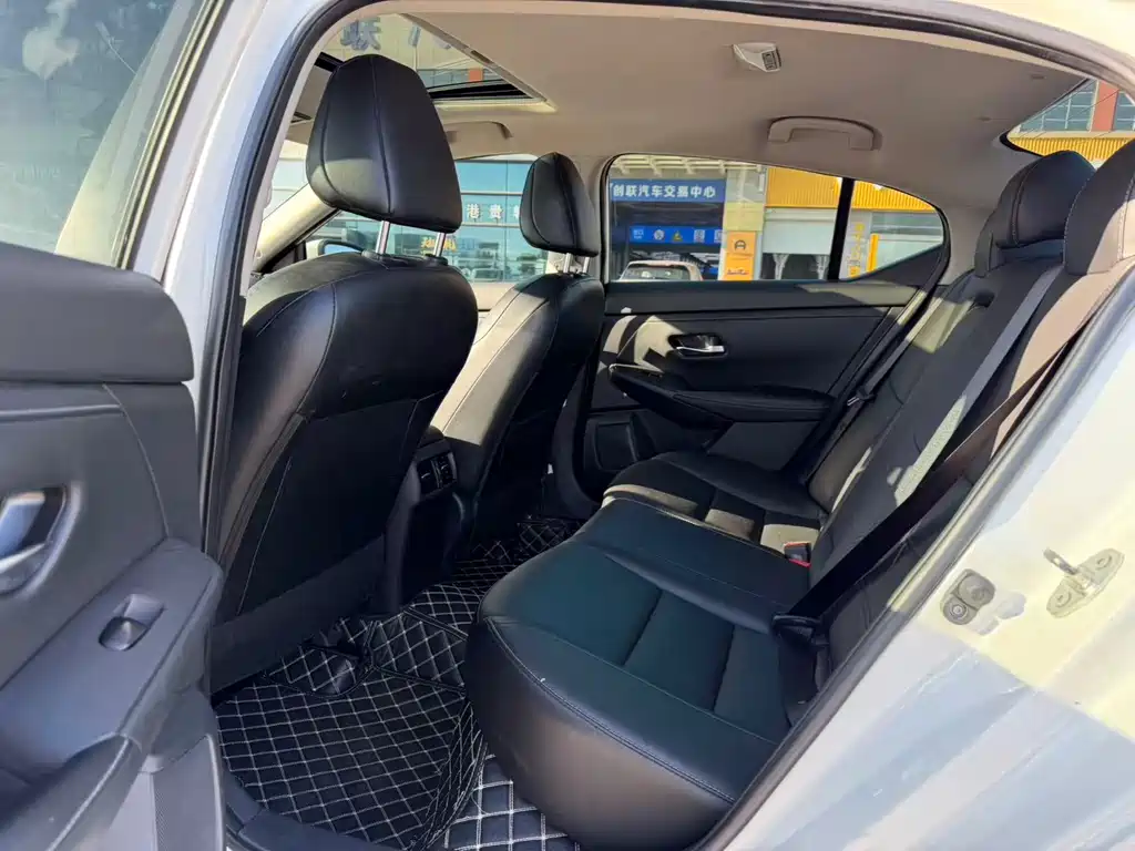 Nissan Sylphy — миниатюра 5