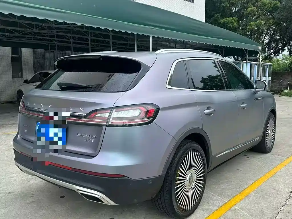 Lincoln Nautilus — миниатюра 7
