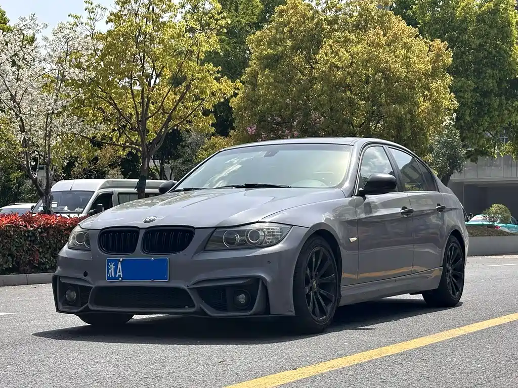 BMW 3 Series 2010