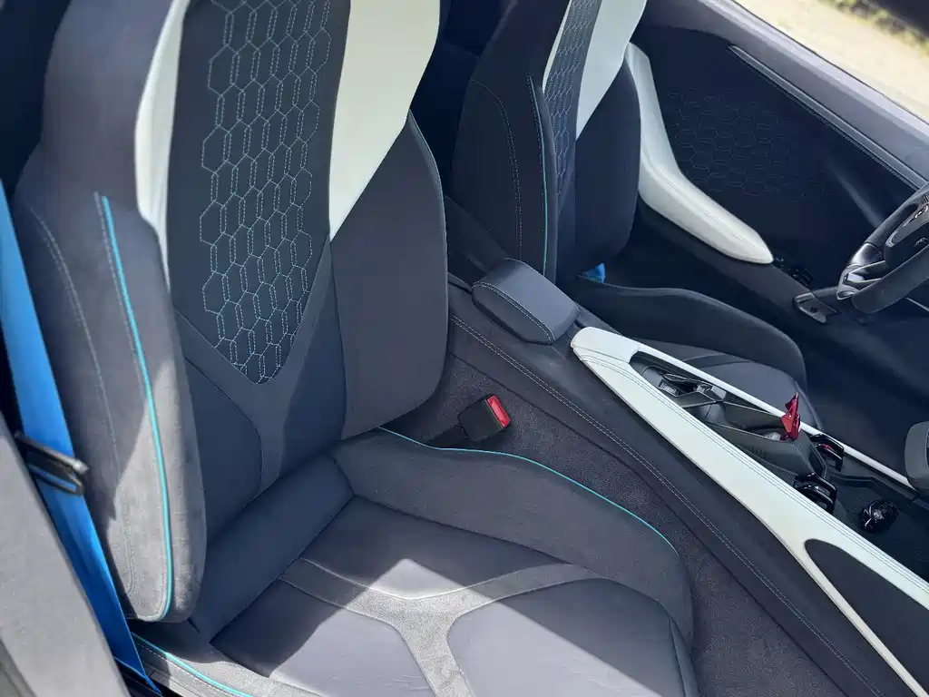 Lamborghini Revuelto 2023 6.5L PHEV Standard