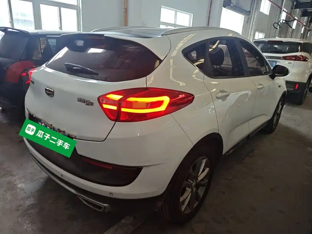 Geely Emgrand GS — миниатюра 7