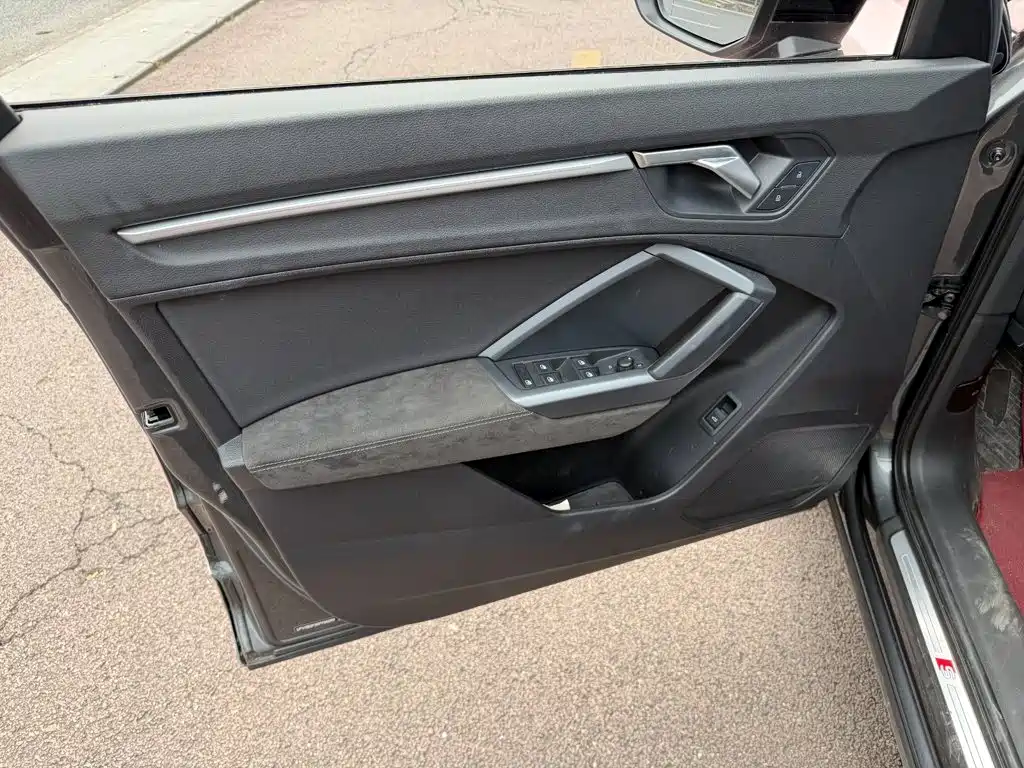 Audi Q3 Sportback — миниатюра 6