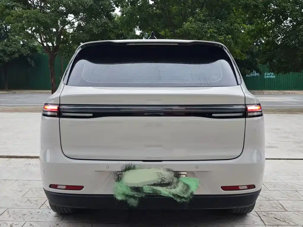 Leapmotor Leapmotor C10 — миниатюра 8