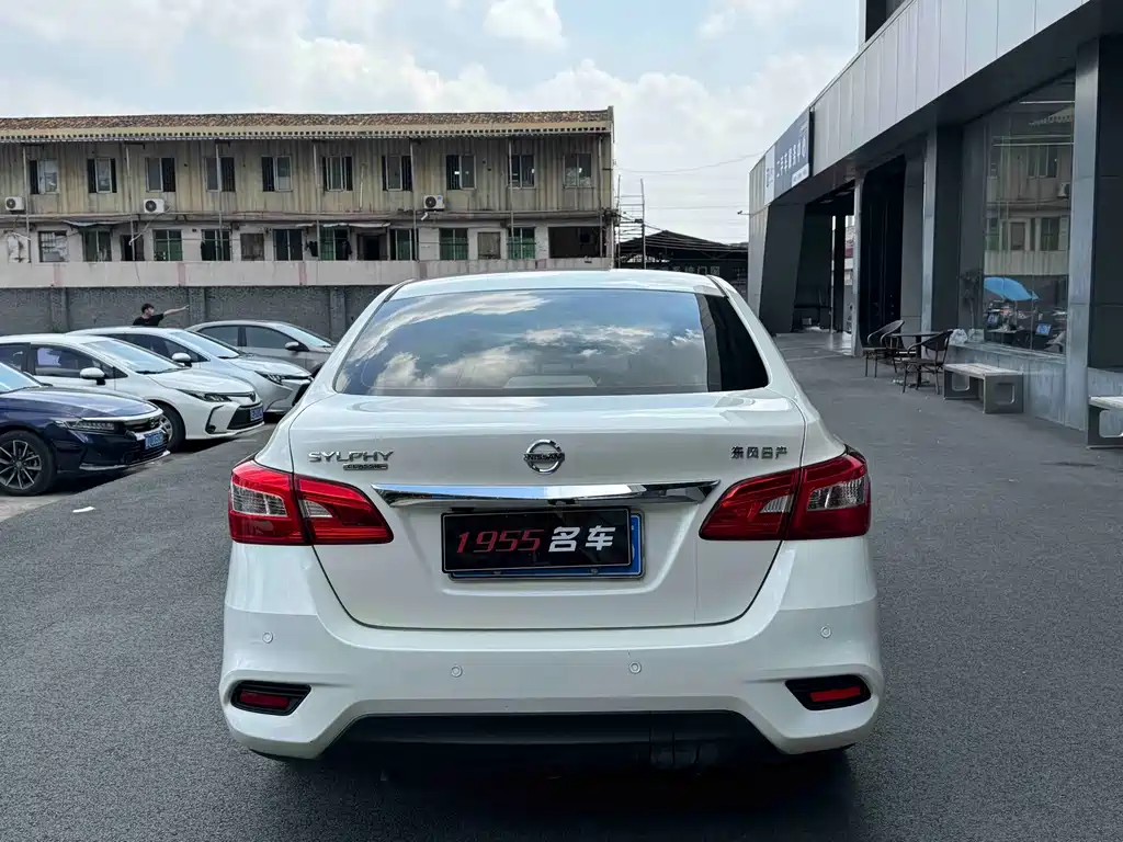 Nissan Sylphy — миниатюра 8
