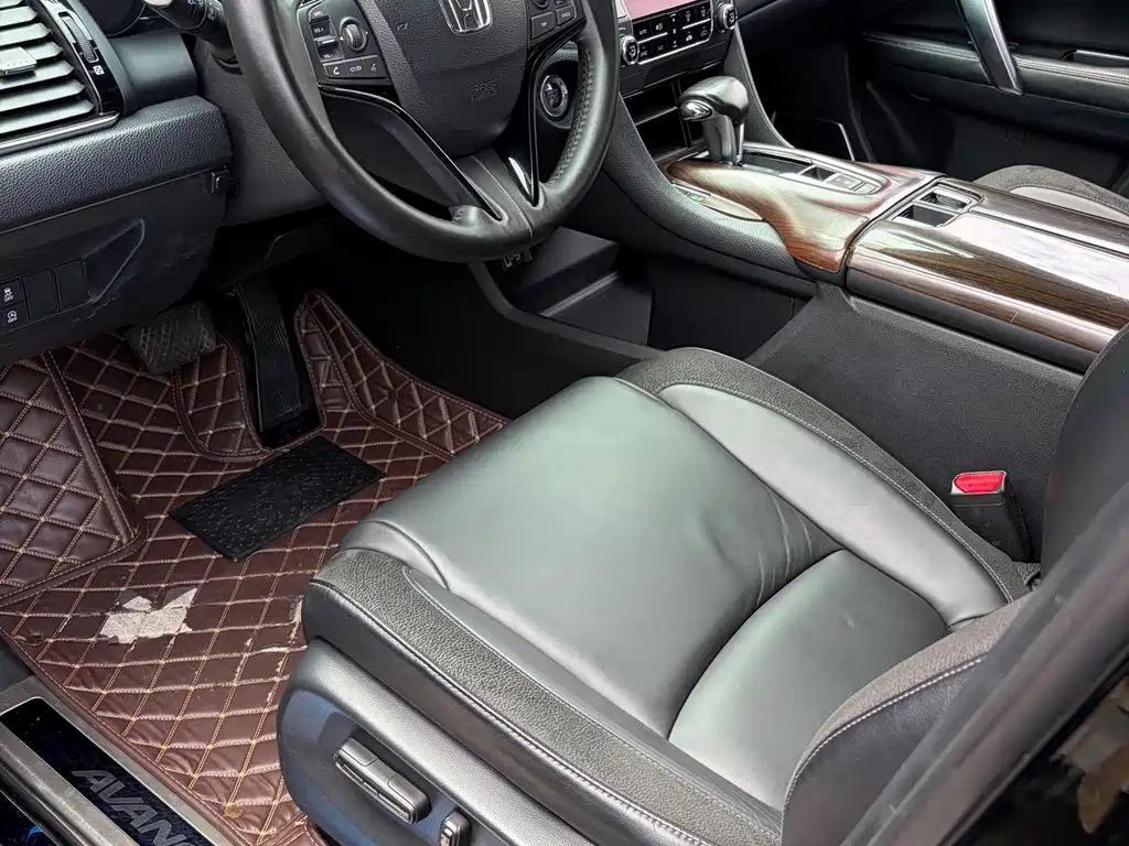 Honda Avancier — миниатюра 5