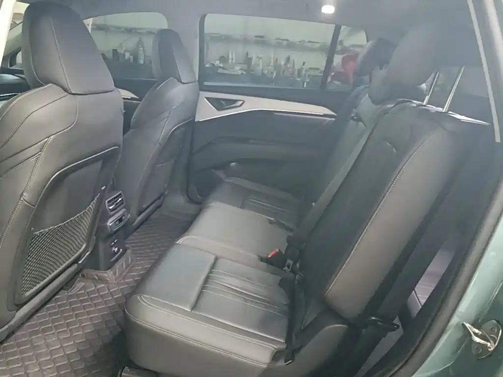 Audi Q5 e-tron — миниатюра 17