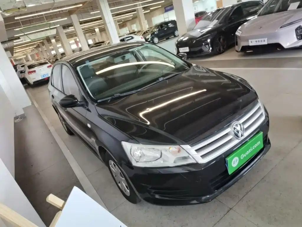 Volkswagen Santana — миниатюра 4